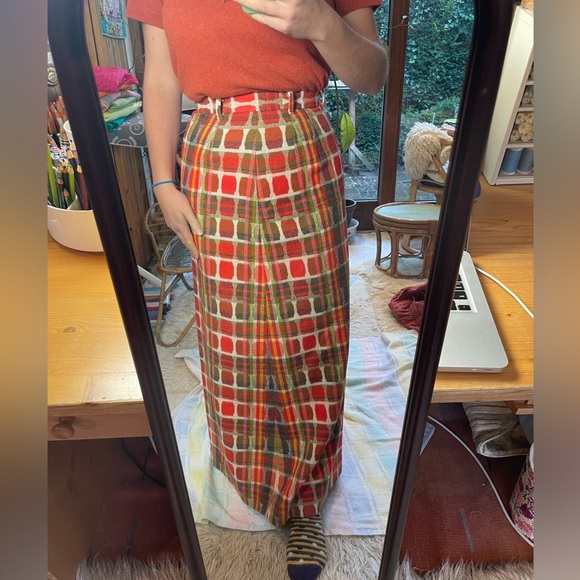 VTG wool plaid autumnal rainbow maxi skirt - Picture 2 of 6